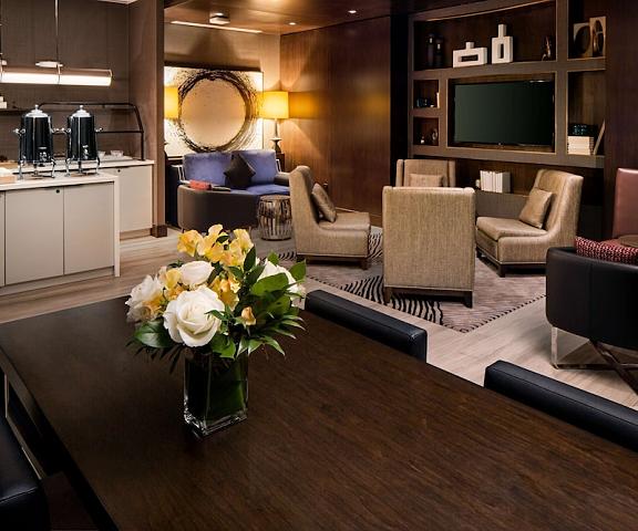 Executive Lounge