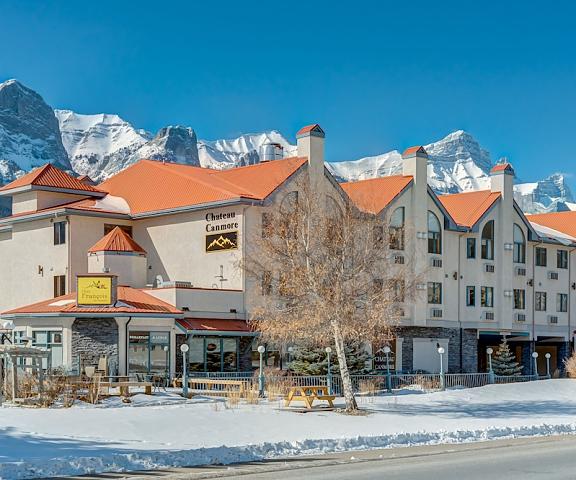 Chateau Canmore Alberta Canmore Facade