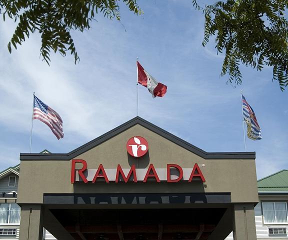 Ramada by Wyndham Surrey/Langley British Columbia Surrey Facade