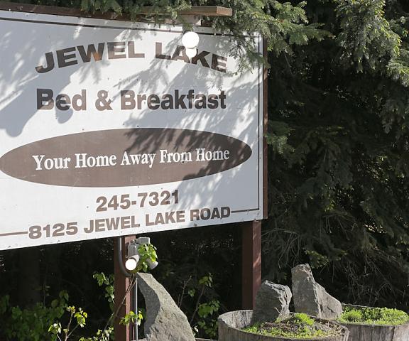 Jewel Lake Bed and Breakfast Alaska Anchorage Entrance