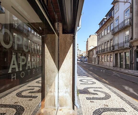 Aparthotel Oporto Entreparedes Norte Porto Check-in Check-out Kiosk
