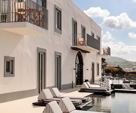 White Exclusive Suite & Villas Azores Lagoa Facade