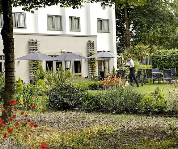 Best Western Plus Pinewood Manchester Airport-Wilmslow Hotel England Wilmslow Exterior Detail
