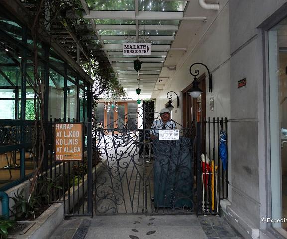 Malate Pensionne null Manila Entrance