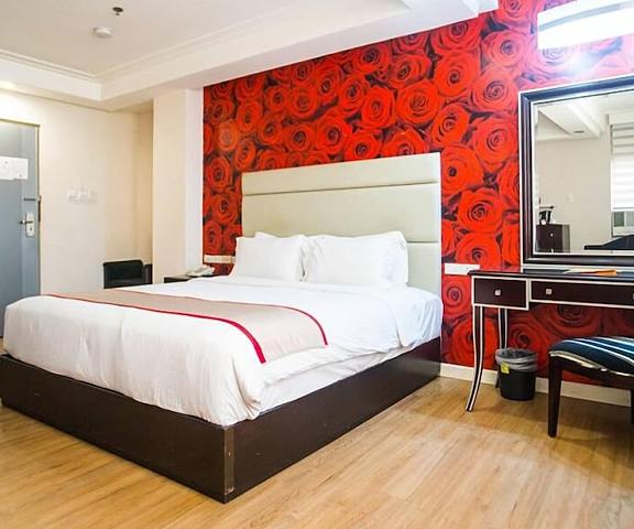 Queen Margarette Hotel - Downtown null Lucena Room