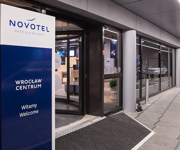 Novotel Wroclaw Centrum Lower Silesian Voivodeship Wroclaw Entrance