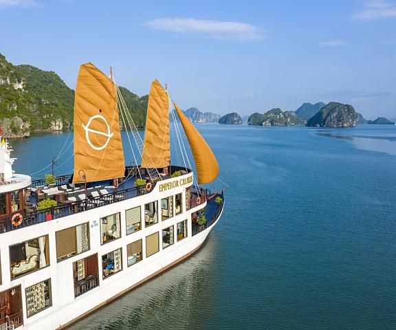 Emperor Cruises Legacy Halong Quang Ninh Halong Facade