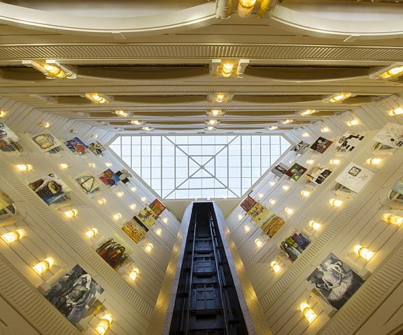 Grand Regency Doha, Trademark Collection by Wyndham null Doha Interior Entrance