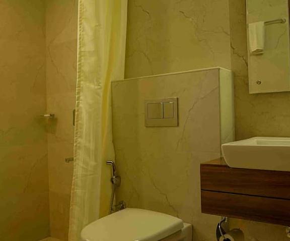 Niko Hotels Kerala Kochi Washroom