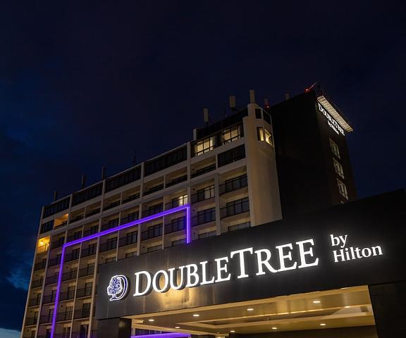 DoubleTree by Hilton Calgary North Alberta Calgary Exterior Detail