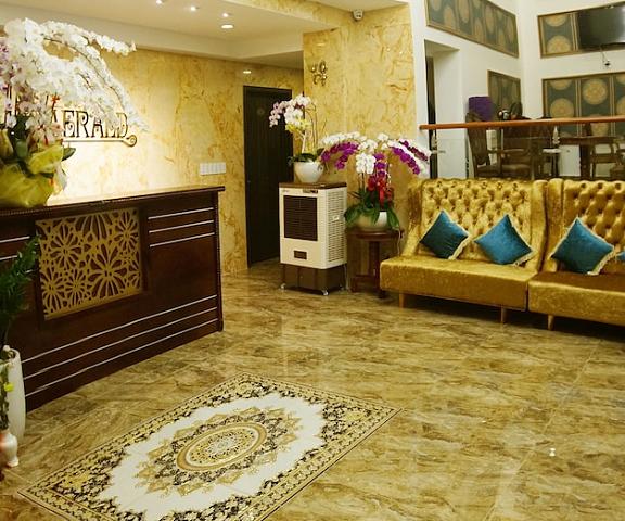 Emerald Serviced Apartments Binh Duong Ho Chi Minh City Reception