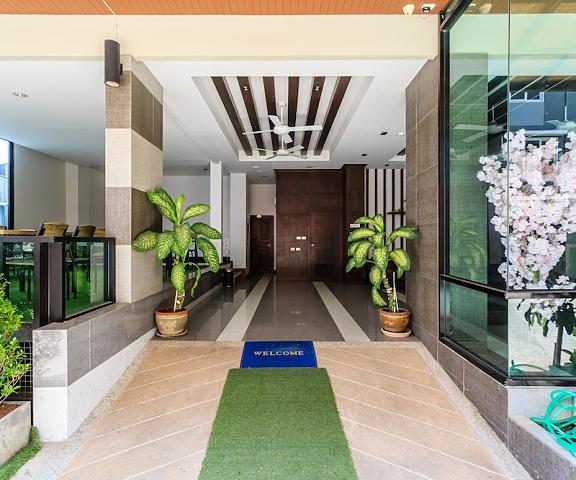 77 Bangla Hotel Phuket Patong Interior Entrance