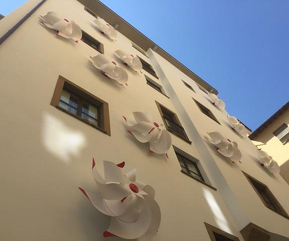 Gallery Hotel Art - Lungarno Collection Tuscany Florence Exterior Detail