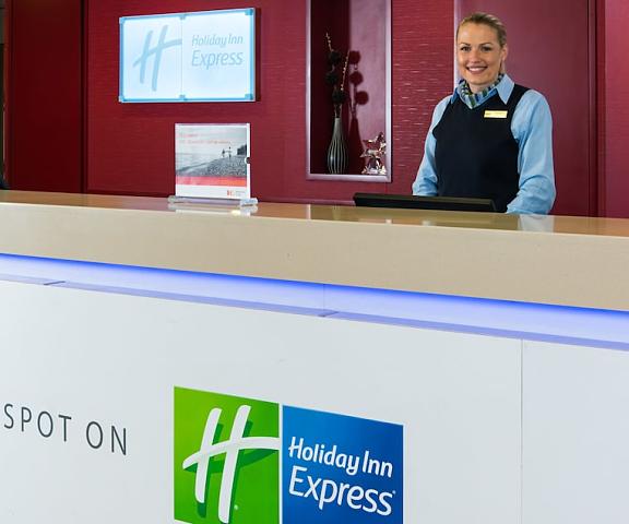 Holiday Inn Express Leeds City Centre, an IHG Hotel England Leeds Reception