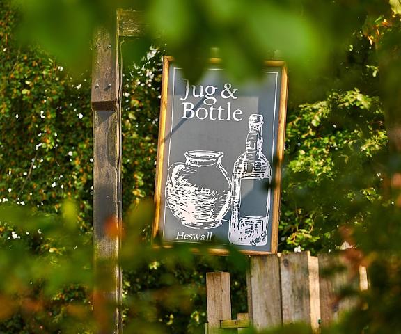 The Jug & Bottle England Wirral Facade