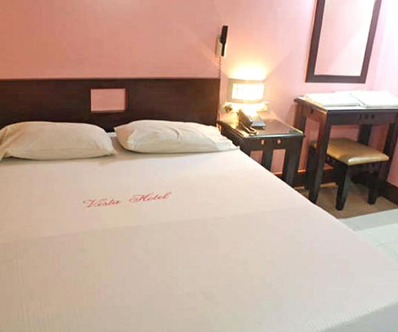 Vista Apartelle & Restaurant null Makati Room