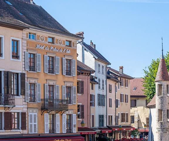 Hôtel du Palais de l'Isle Auvergne-Rhone-Alpes Annecy Facade