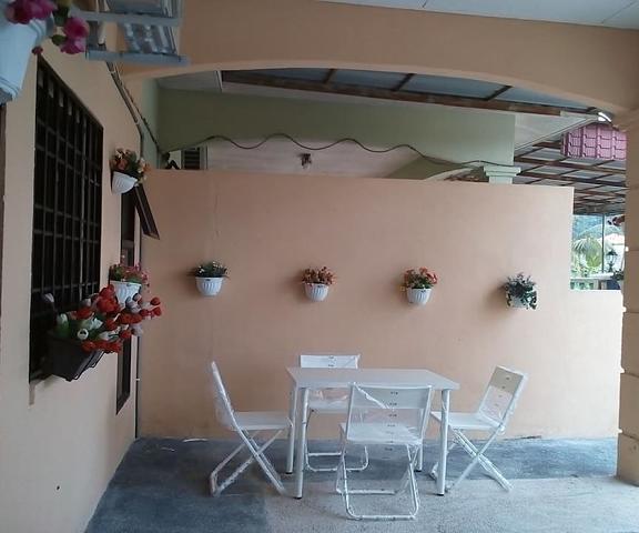 Ainis Guest House at The Lost World of Tambun Perak Ipoh Terrace