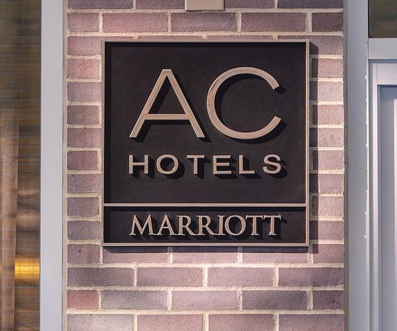 AC Hotel by Marriott Boston Cleveland Circle Massachusetts Boston Exterior Detail