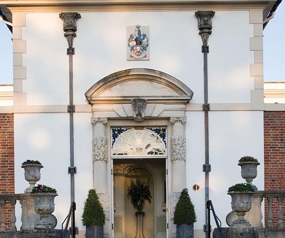 Buxted Park Hotel England Uckfield Entrance