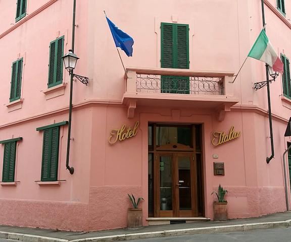 Albergo Italia Tuscany Piombino Entrance