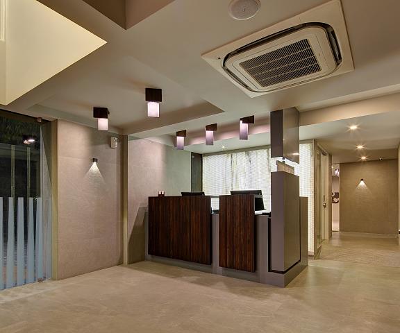 HOTEL CARREFOUR Gujarat Ahmedabad Public Areas
