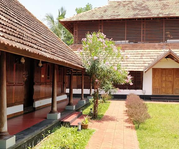 Kumarakom Heritage Resort Kerala Kumarakom Mana