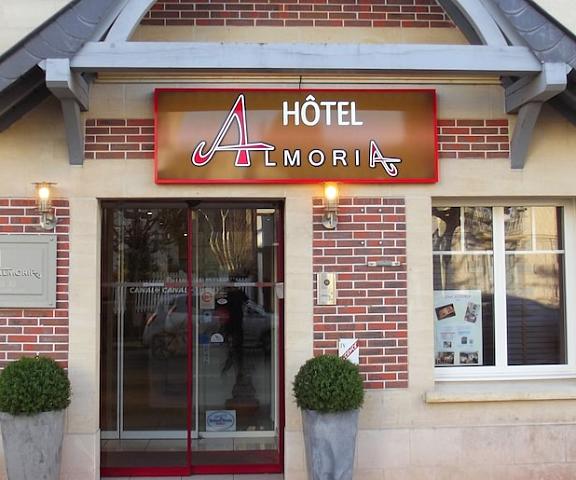 Hotel Almoria Normandy Deauville Facade