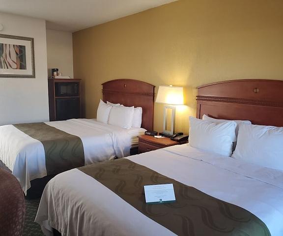 Quality Inn & Suites Northampton - Amherst Massachusetts Northampton Room
