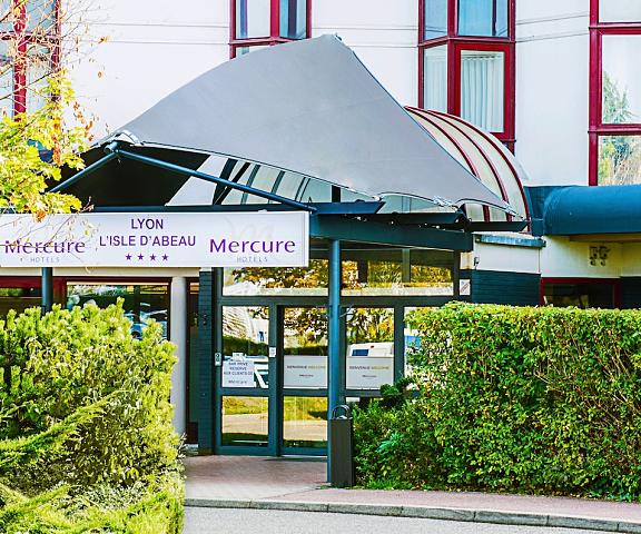 Mercure Lyon Est Villefontaine Auvergne-Rhone-Alpes Villefontaine Facade