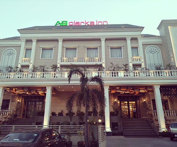 AB Clarks Inn Punjab Jalandhar Hotel Exterior