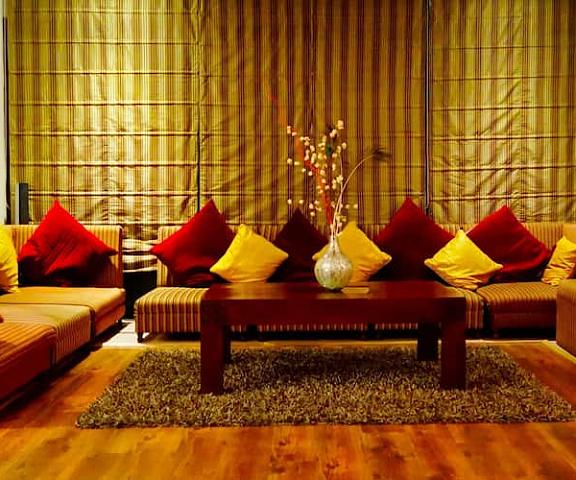 Dunn Perk Manor Homestay | Rooms & Restaurant  Himachal Pradesh Kasauli Lobby