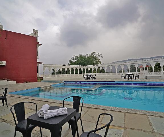 The Lal Bagh Resort Rajasthan Kumbhalgarh Pool