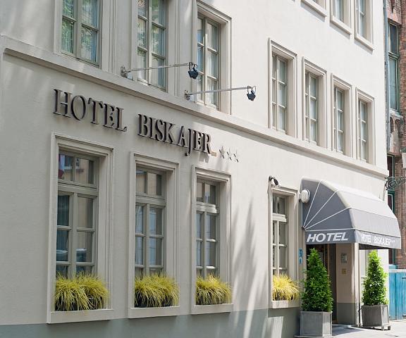 Hotel Biskajer by CW Hotel Collection - Adults Only Flemish Region Bruges Exterior Detail