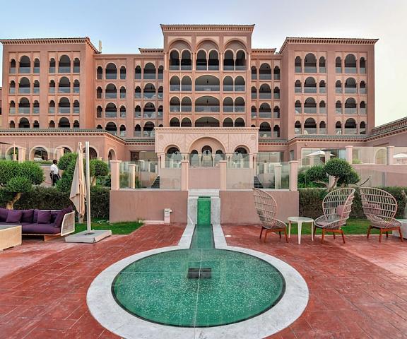 Royal Saray Resort null Manama Fountain