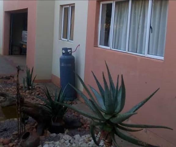 Tlokweng Home Away From Home null Gaborone Exterior Detail