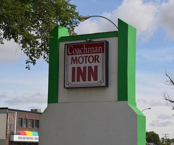 Coachman Inn Saskatchewan Regina Facade
