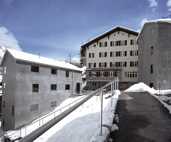 Youth Hostel Zermatt Valais Zermatt Exterior Detail