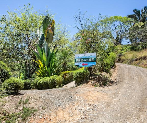 Tiki Villas Rainforest Lodge & Spa San Jose Dominical Entrance