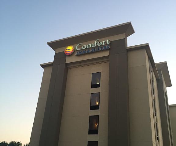 Comfort Inn & Suites Airport Arkansas Little Rock Exterior Detail