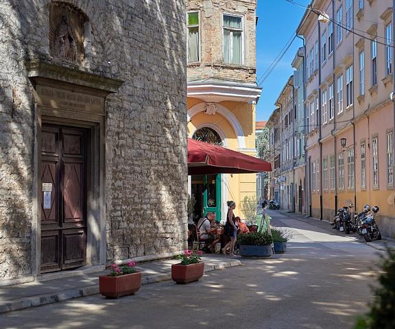 Old City Romantic Studios Istria (county) Pula Exterior Detail