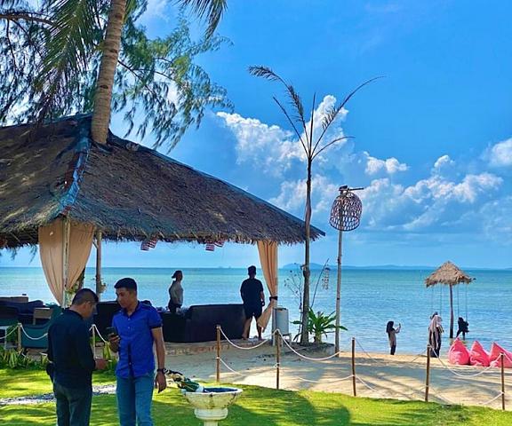 New Marjoly Beach & Resort Riau Islands Bintan Facade