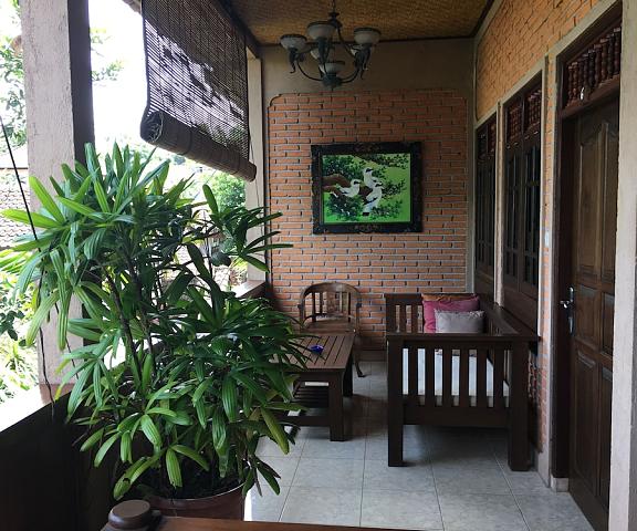 Cafe Wayan Cottages null Senggigi Terrace