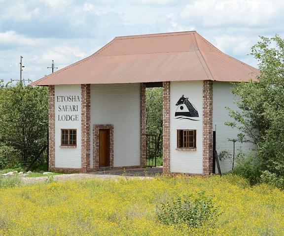 Etosha Safari Lodge Kunene Okaukuejo Entrance