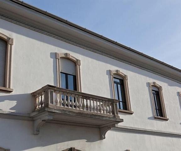 Gio'el B&B Lombardy Bergamo Exterior Detail