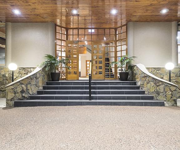 Grand Mercure Puka Park Resort Waikato Pauanui Entrance