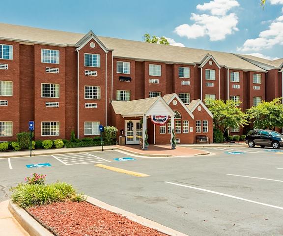 Microtel Inn & Suites by Wyndham Stockbridge/Atlanta I-75 Georgia Stockbridge Entrance