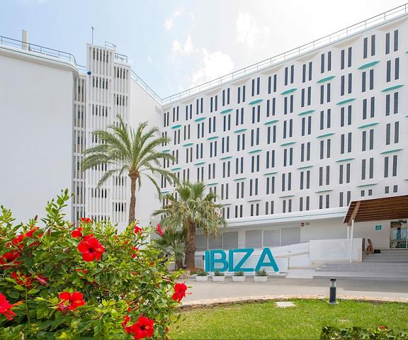 Hotel Vibra Algarb Balearic Islands Ibiza Entrance