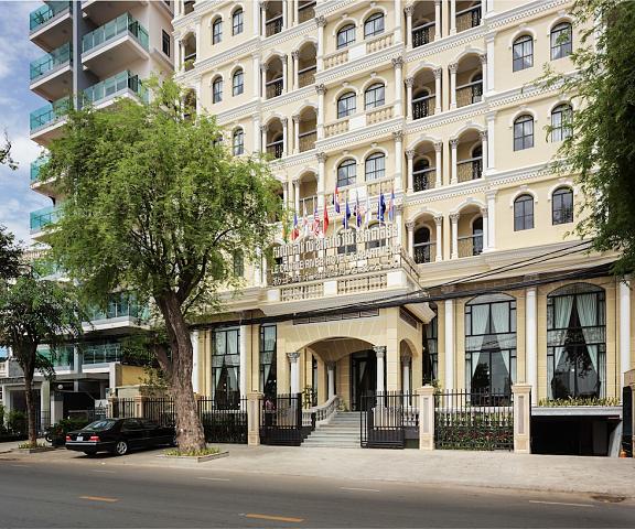 LCS Hotel & Apartment Kandal Phnom Penh Facade
