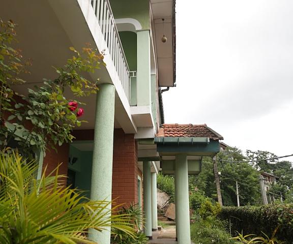 Araliya Holiday Bungalow Central Province Kandy Facade
